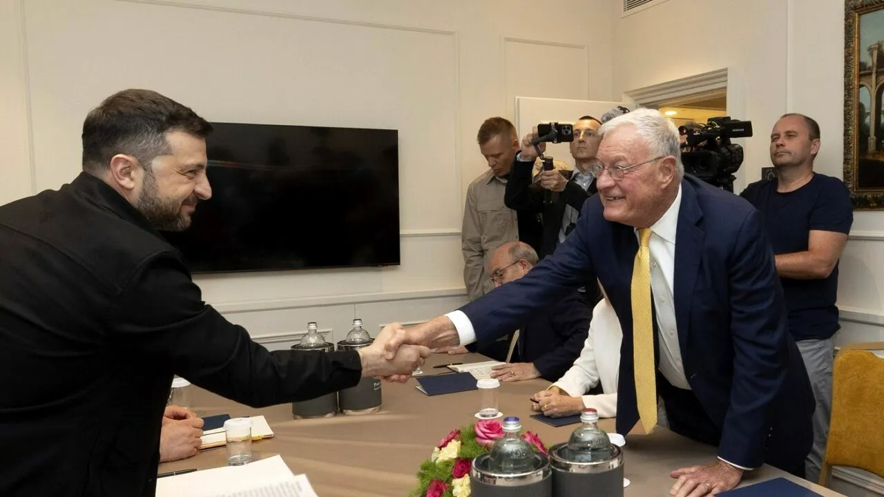 Emisarul special al lui TRUMP: Oficialii 