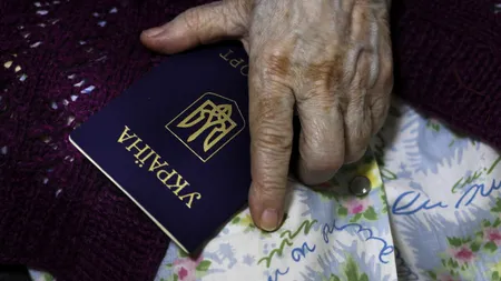 Kievul nu recunoaște referendumurile de anexare organizate de Rusia. „Mergeau cu mitraliere să voteze oamenii. N-am deschis ușa, am stat ascunși ca șoarecii. Suntem ucraineni și rămânem ucraineni”