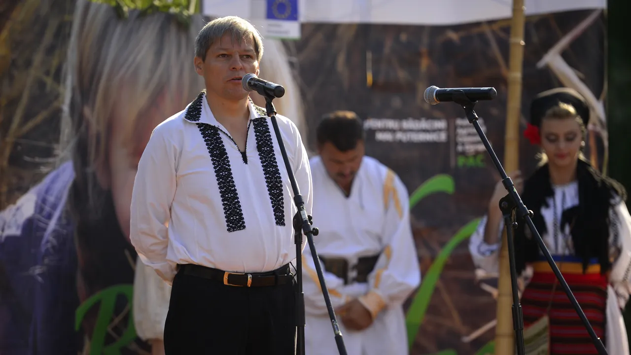 PRIMUL TEST pentru Dacian Cioloș. Ce i-au cerut partidele și când prezenta LISTA MINIȘTRILOR 