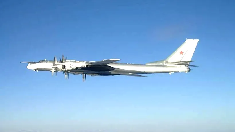 Patru bombardiere rusești, interceptate în apropierea coastei Californiei