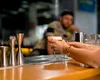 Un bar din Italia „AMENDEAZĂ” clienții cu un euro la fiecare înjurătură rostită. Ce sumă a reușit să strângă patronul