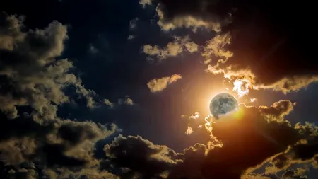 Eclipsă de soare pe 17 februarie 2026. Ce zodii sunt favorizate