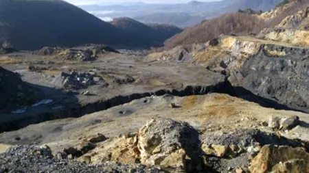 Proiectul Certej, prima exploatare a aurului pe scară largă pe bază de cianuri din România, a primit acordul de mediu. Ministrul Plumb: 