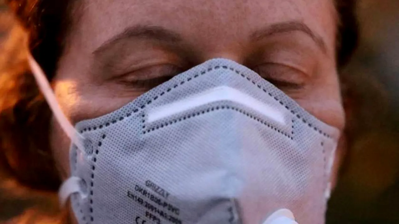 MĂRTURIE. O femeie acuză că s-a internat la spitalul din Arad cu rezultatul negativ la COVID-19, iar la externare era pozitiv: „Eu acolo m-am infectat. E de groază!”