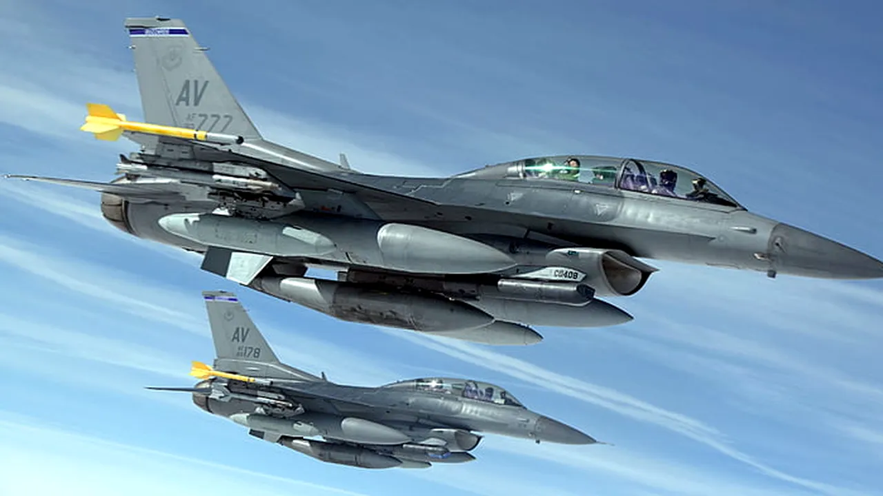 America acceptă să modernizeze flota de F-16 a România. Plătim peste 175 de milioane de dolari pentru acest serviciu!