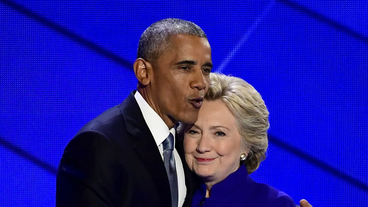 Barack Obama va vota anticipat. Președintele merge la vot cu Hillary Clinton