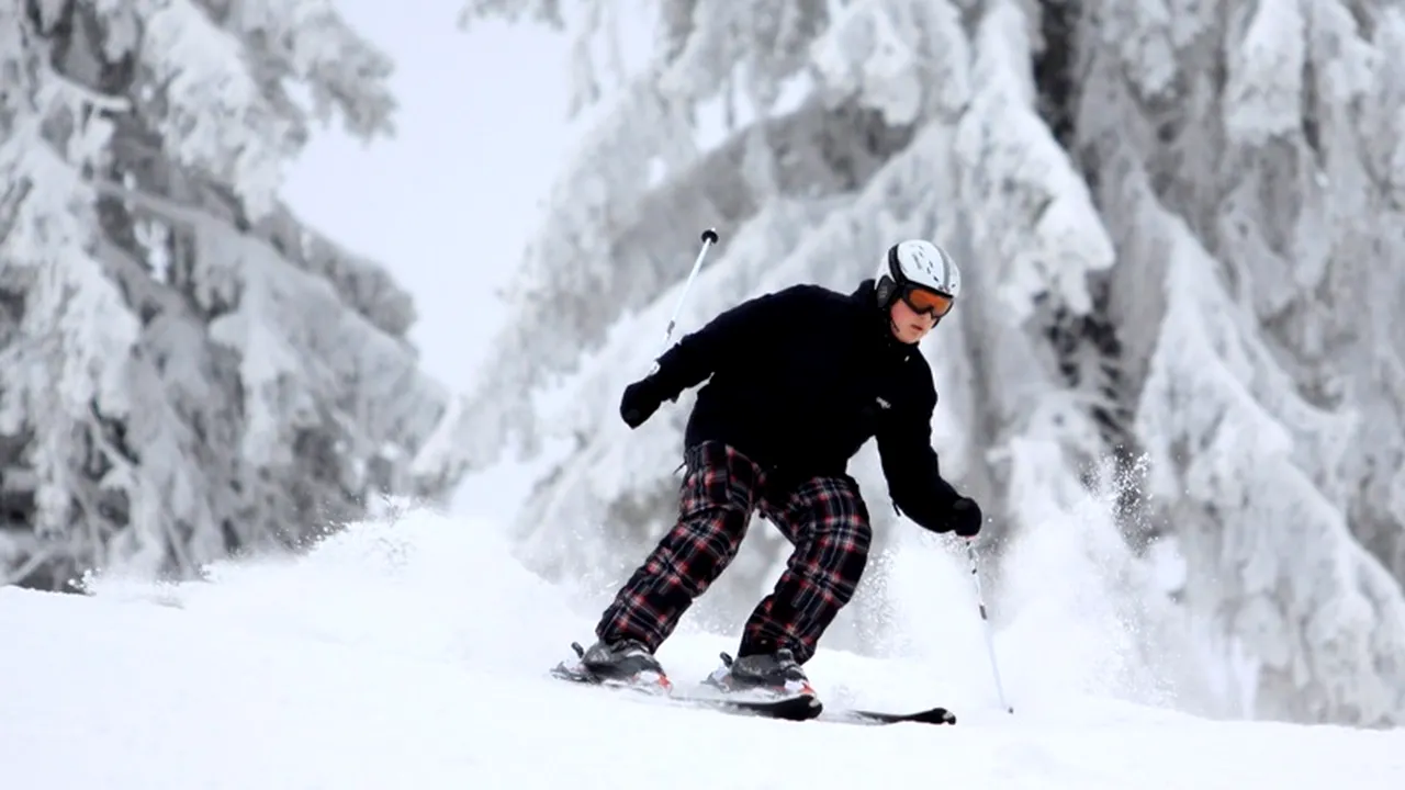 REVELION 2013. Totul despre NOUL SEZON DE SCHI din România - pârtii, stratul de zăpadă, prețuri