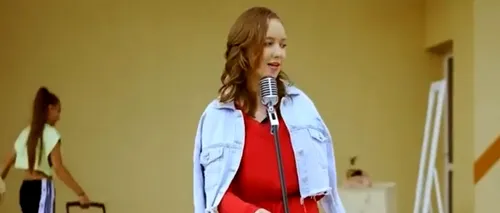 VIDEO | Alexia, fata cu brațele replantate, și-a lansat prima piesă. Ce mesaj transmite