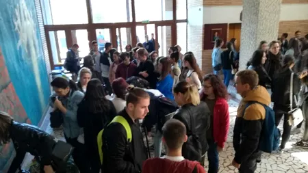 Primire INEDITĂ. Vânătoare de COMORI organizată pentru ca BOBOCII să afle SECRETELE campusului

