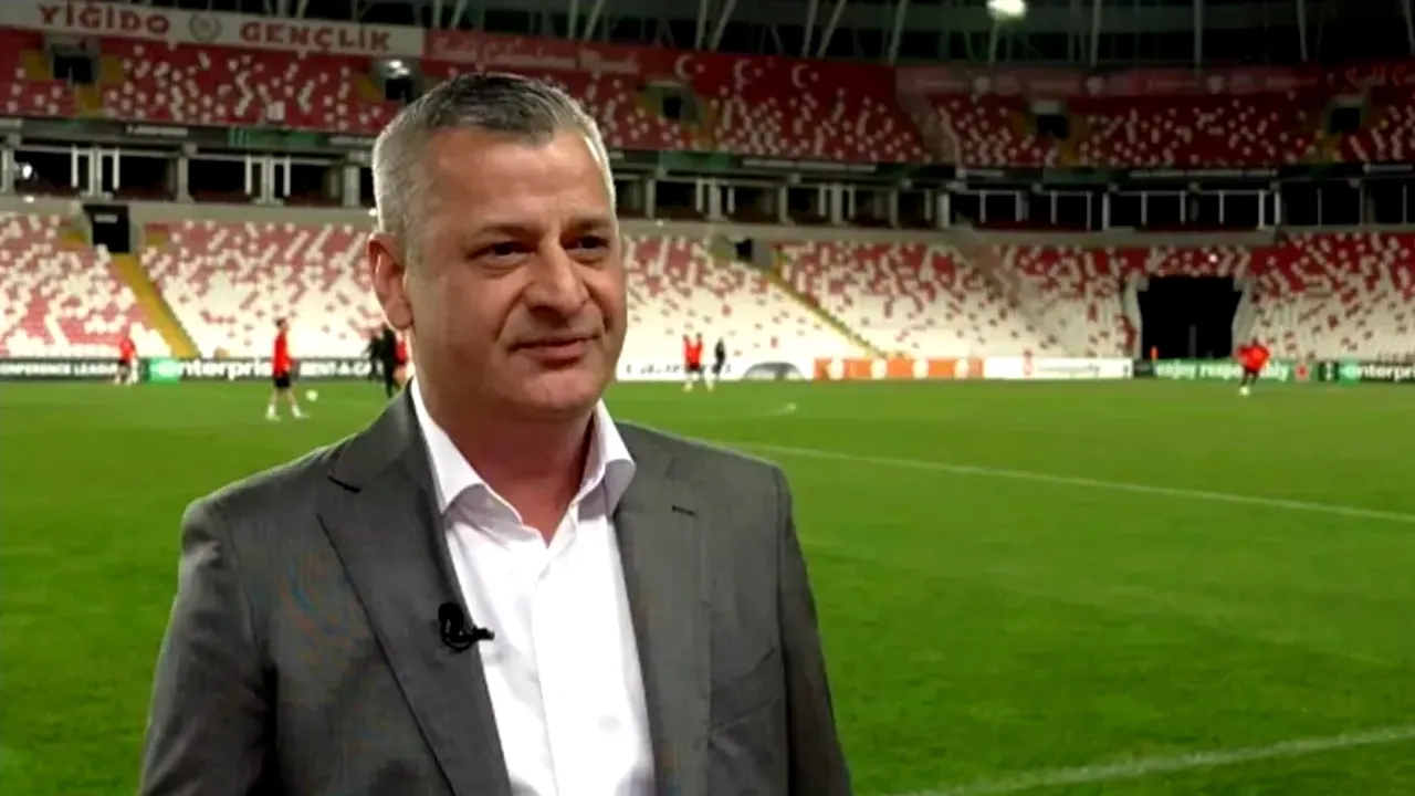 CFR Cluj, la un pas să fie depunctată de FRF din cauza datoriilor. Prima reacție a patronului Ioan Varga