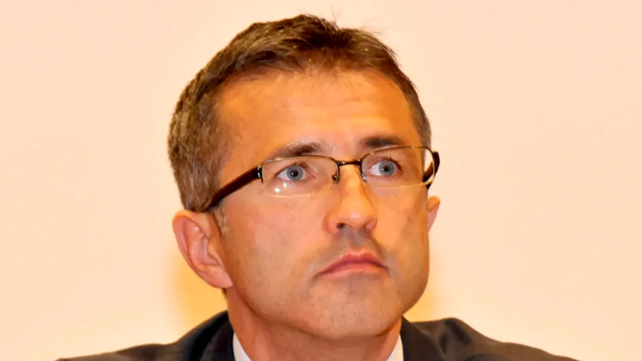 Dragoș Benea, după ce Gândul a dezvăluit că Guvernul alocă peste 1 miliard de lei pentru construcția de stadioane: E doar o coincidență nevinovată că primarii sunt liberali?