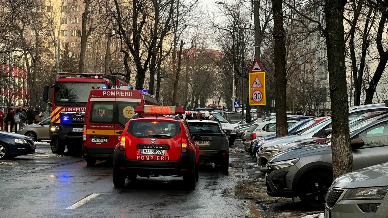 Tragedie în Sectorul 3 din Capitală: Un copil de 5 ani a fost lovit de un autoturism. A fost declarat decesul acestuia