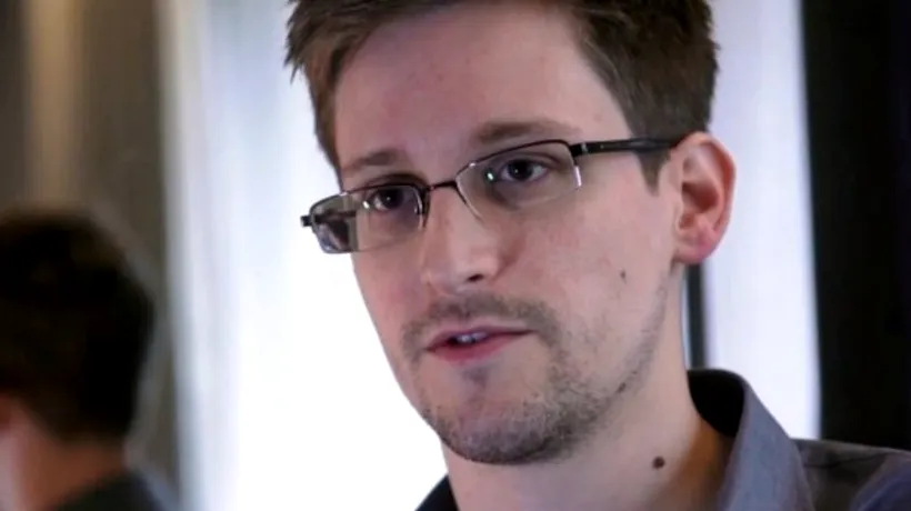Pe urmele lui Edward Snowden. Avionul președintelui Boliviei a fost blocat în Viena