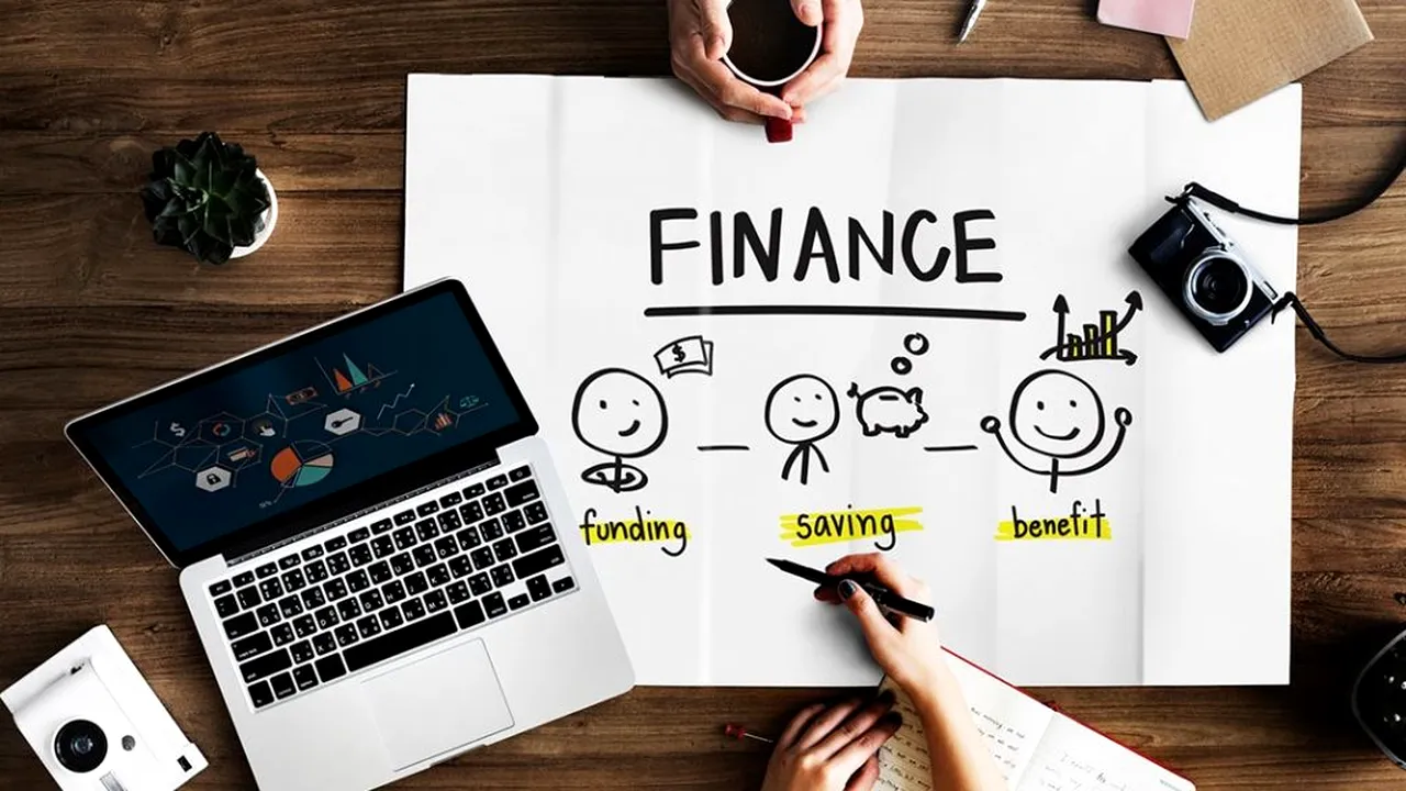 MASTER. Admitere 2020: Soluția pentru un job mai bine plătit în asigurări! Examenul de admitere, exclusiv online