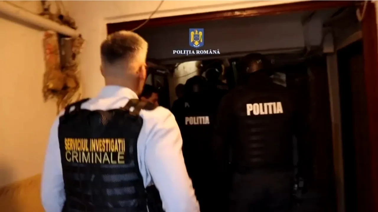 Dosar de proxenetism în Dâmbovița. Prejudiciu de 250.000 €, prin metoda LOVERBOY