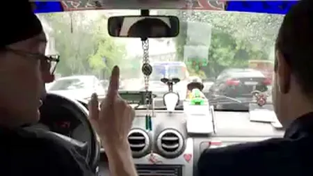 Campania s-a mutat pe Facebook. Cuvioasa Firea și premoniția taximetristului