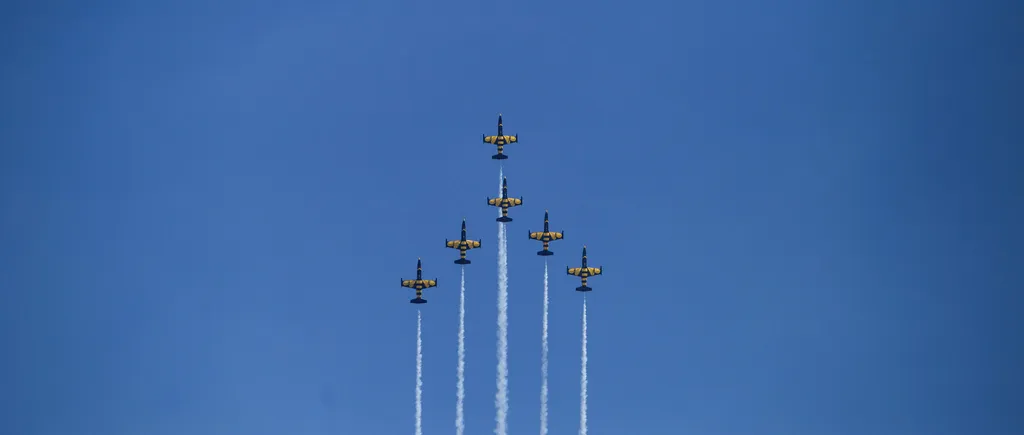 BIAS 2019: Mii de români s-au bucurat de spectacolul aviatic de la Băneasa