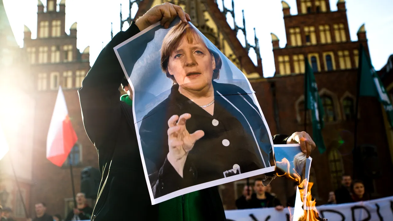 Popularitatea lui Merkel în declin. Partidul extremist AFD, creștere substanțială în sondaje