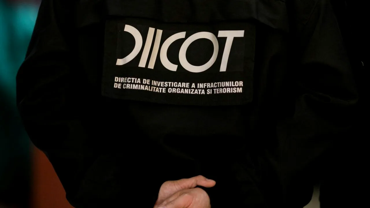 Polițiști și vameși reținuți într-un dosar uriaș de contrabandă la granița cu Ucraina. Ce au descoperit procurorii DIICOT în urma perchezițiilor