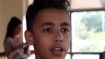 La doar 15 ani a făcut primul milion de lire din jocuri video. Ce cadou impresionant vrea să îi facă mamei lui - FOTO