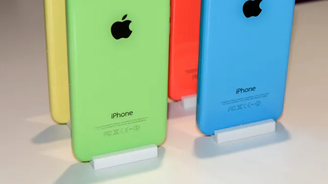 Ce riscă să pățească utilizatorii de iPhone dacă nu instalează mai repede actualizarea iOS 18.5