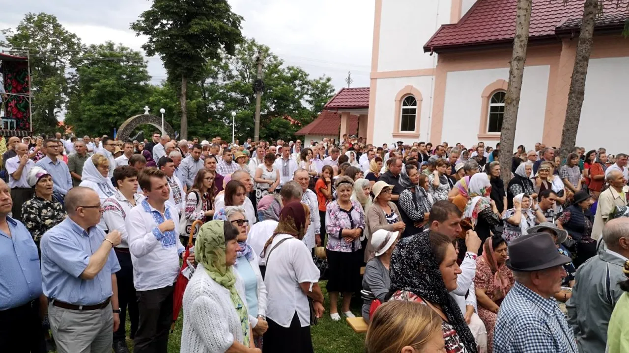 Câteva sute de ucraineni și-au stabilit domiciliul într-o comună din Botoșani în mai puțin de o lună