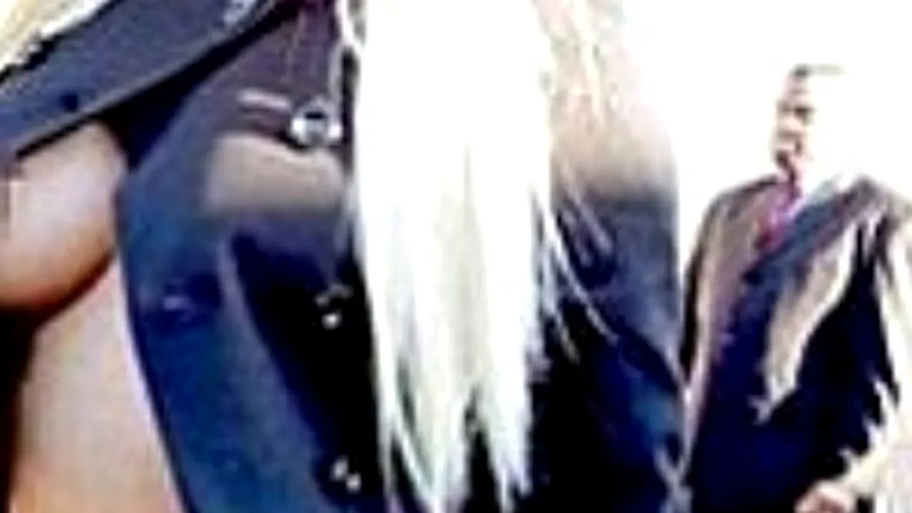 Nicki Minaj, ținută provocatoare într-o emisiune