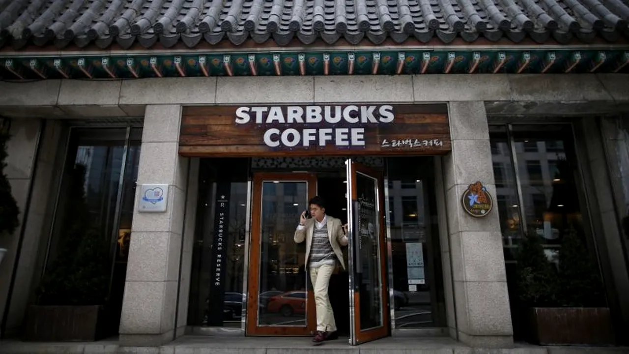 Șeful Starbucks Coreea, concediat după o campanie care a provocat revoltă publică. Clienții au cerut boicot și rambursări