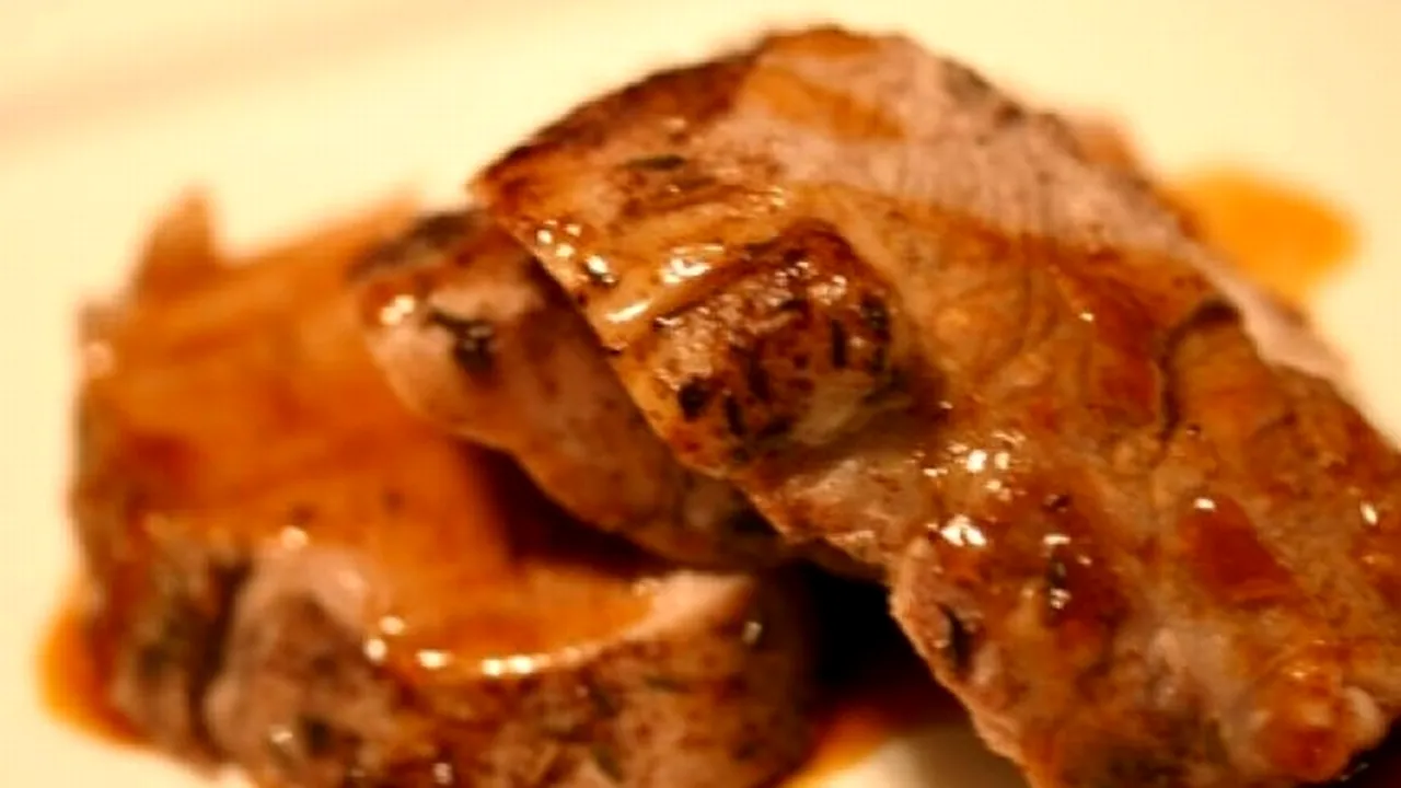 FRIPTURĂ DE PORC. O alternativă pentru cei care nu apreciază FRIPTURA DE MIEL