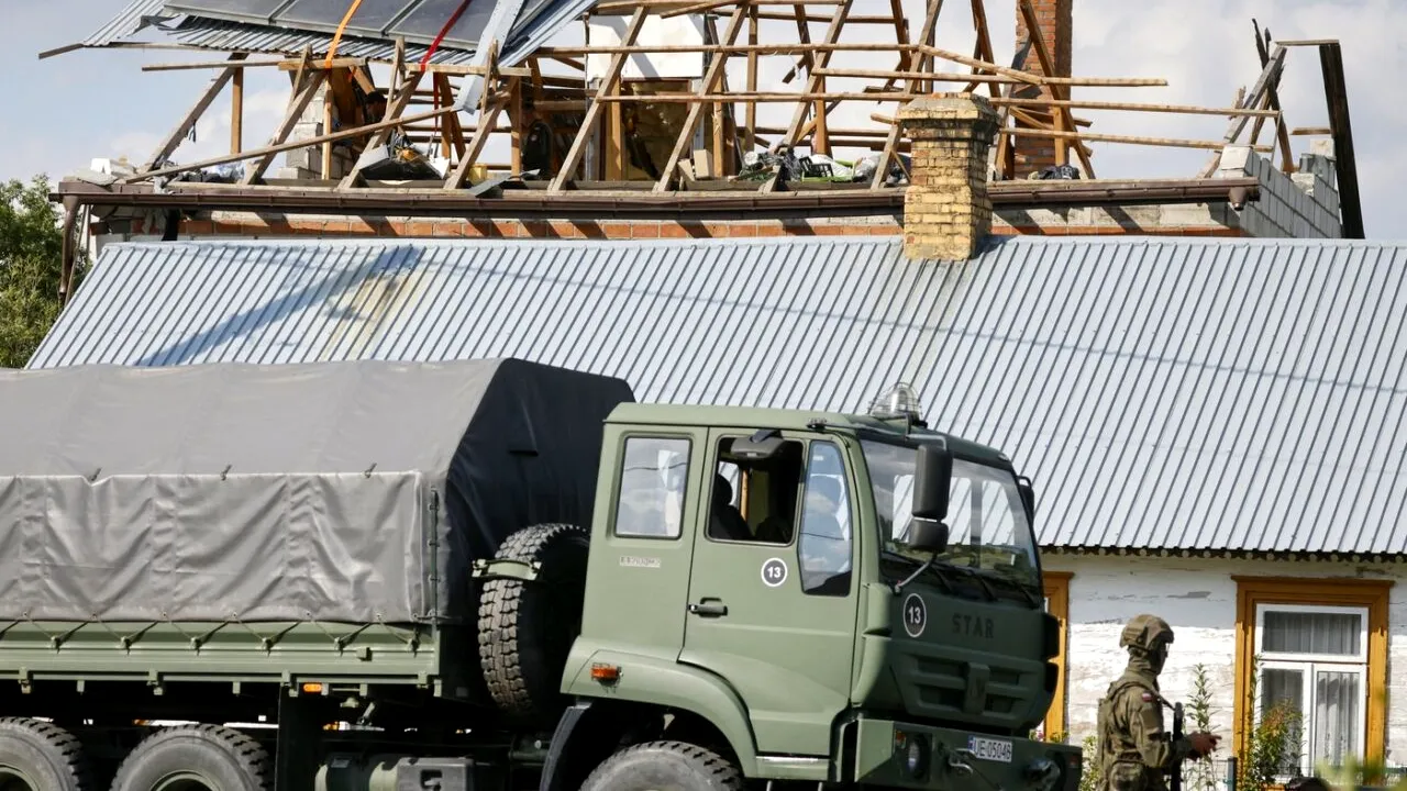 Detaliul straniu legat de satul Wyryki-Kolonia din Polonia, locul unde a căzut o DRONĂ rusească peste o casă