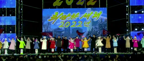 Coreea de Nord a trecut în 2022 și oferă un spectacol de Revelion, în timp ce Covid anulează sărbătorile din întreaga lume