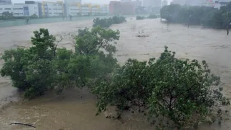 Taifunul Soudelor face ravagii în Taiwan, unde 700.000 de case sunt fără electricitate. Care este următoarea lui țintă