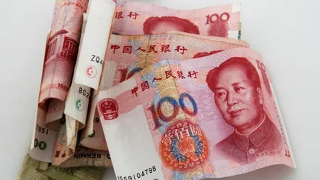 China, amenințată de o criză majoră a datoriilor. 