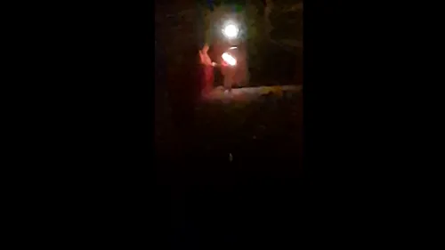 Ritualuri vrăjitorești într-un parc din Ploiești: „Să fie iubită de Marco toată viața” - VIDEO