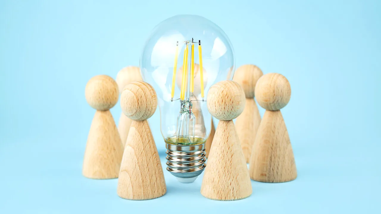 Companiile de furnizare ale Grupului PPC în România fuzionează sub numele PPC Energie