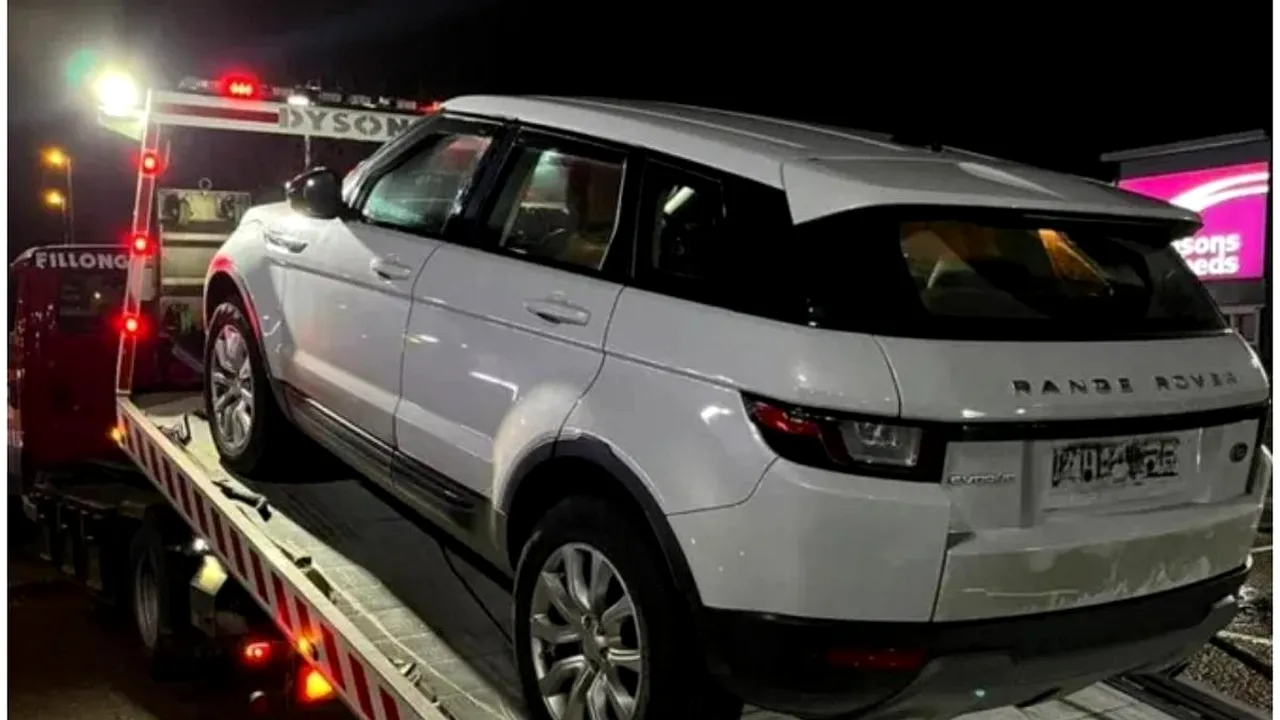 Cum a ajuns un bărbat ținta GLUMELOR, după ce a cumpărat un Range Rover de pe Facebook. „Ar trebui să facă un test IQ”