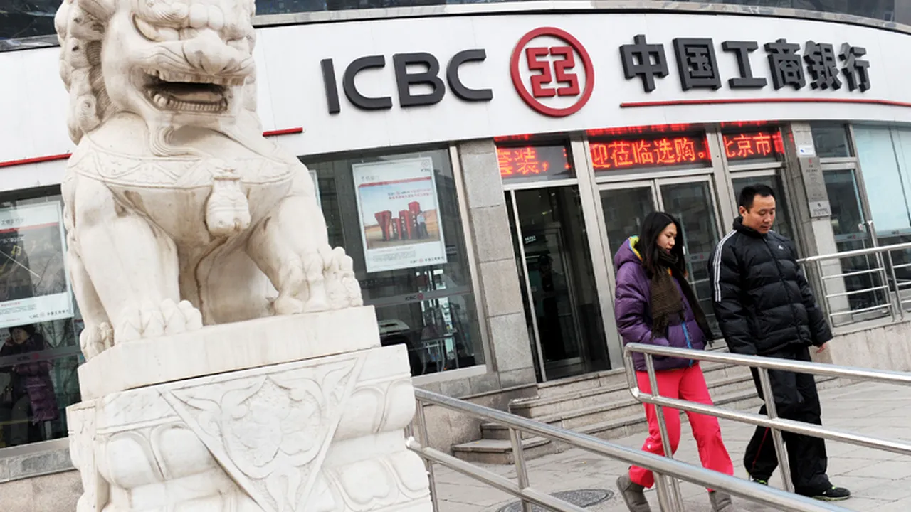 Marile bănci chineze INTRĂ pe piața din Statele Unite