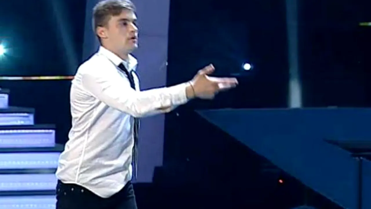 ROMÂNII AU TALENT. Robotul Adrian Ilinca a impresionat prin mișcările sale în SEMIFINALA 5 - VIDEO