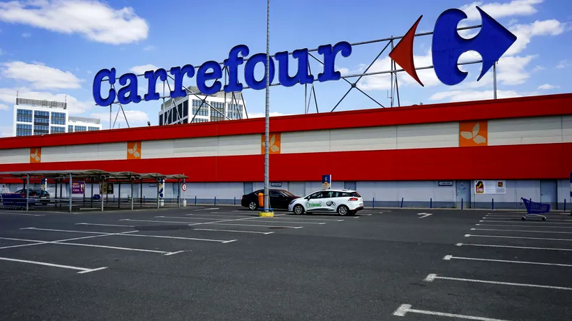 Program Carrefour de Anul Nou 2023. Orarul magazinelor pentru 31 decembrie 2022, 1 și 2 ianuarie 2023