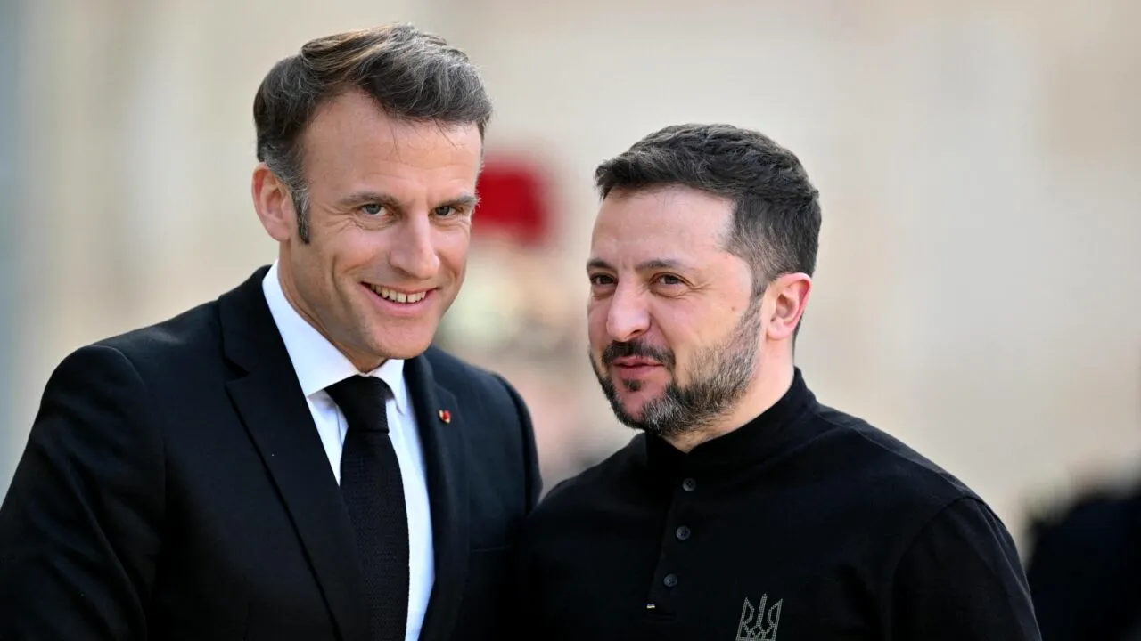 Patru ani de război în Ucraina. Macron anunță o nouă reuniune a țărilor „Coaliţiei de voinţă”