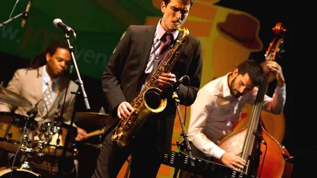 EUROPAfest 2015 începe joi, 14 mai, cu un dublu 