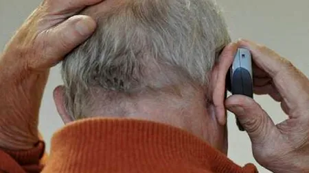 Un bunic de 70 de ani din Cluj a primit „un telefon de la ambasada României din Londra