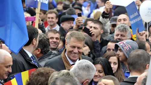 „Băi de mulțime, NECESARE. Iohannis ia în calcul participarea la mitingurile PNL pentru susținerea referendumului