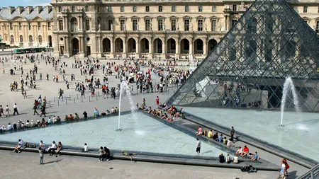 Cât au plătit românii pe un city break și pe o vacanță externă în 2014