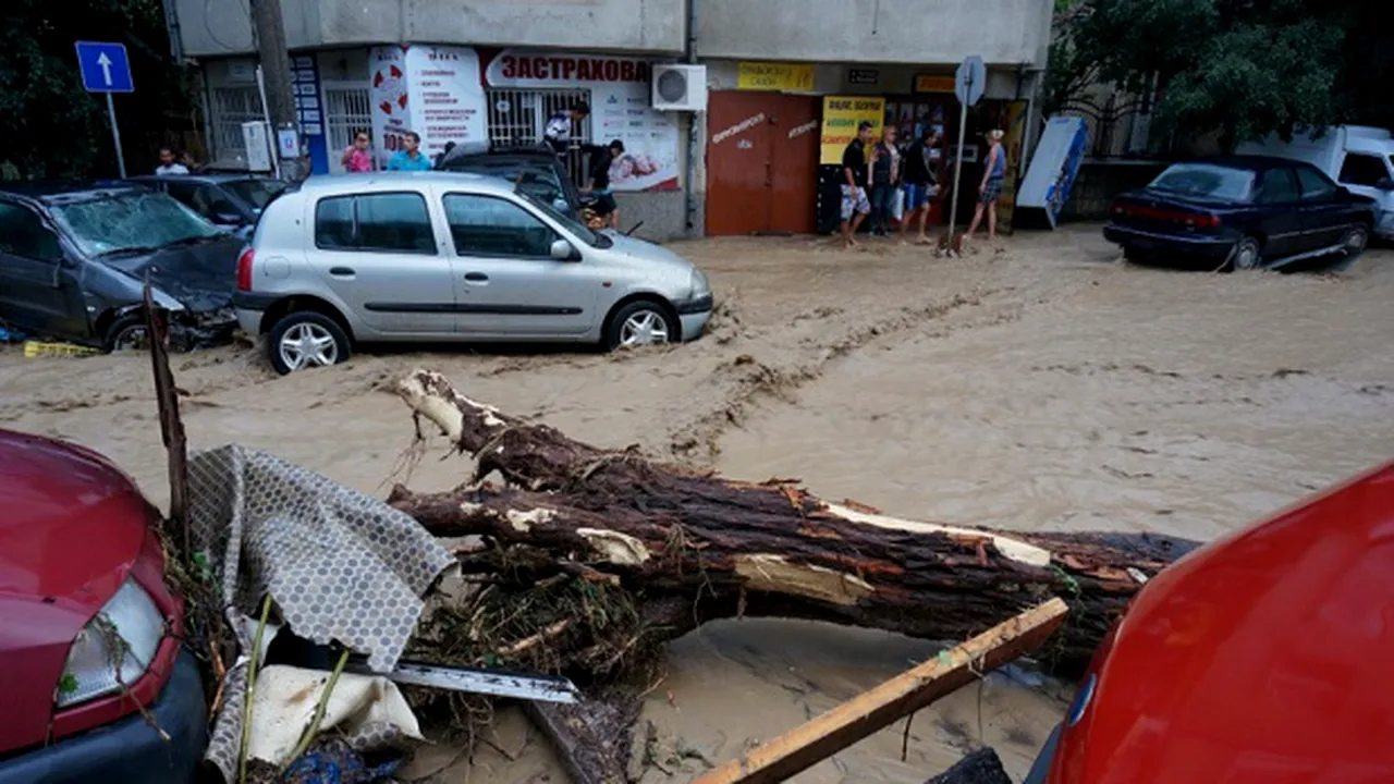 Românii aflați pe litoralul bulgăresc acuză autoritățile străine că nu îi ajută să plece acasă: I-au evacuat doar pe ruși și pe germani