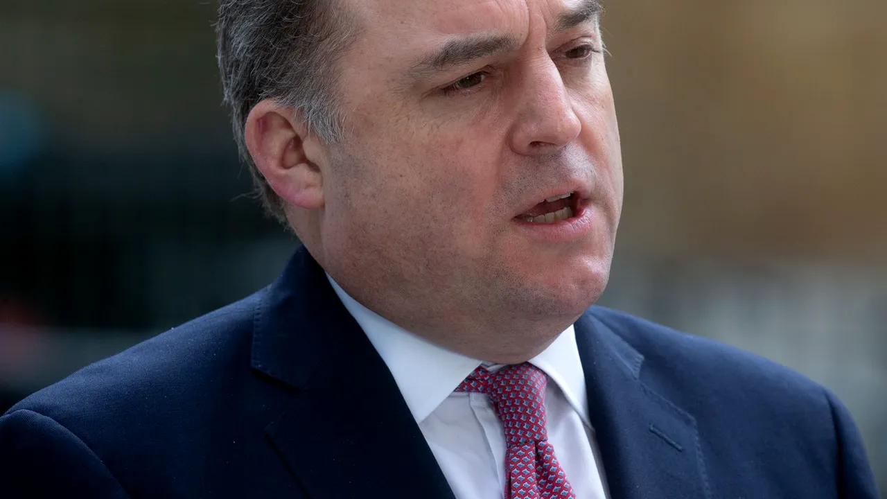 VIDEO | „Vladimir Putin este acum într-o cușcă pe care a construit-o el însuși”, afirmă Ministrul britanic al Apărării