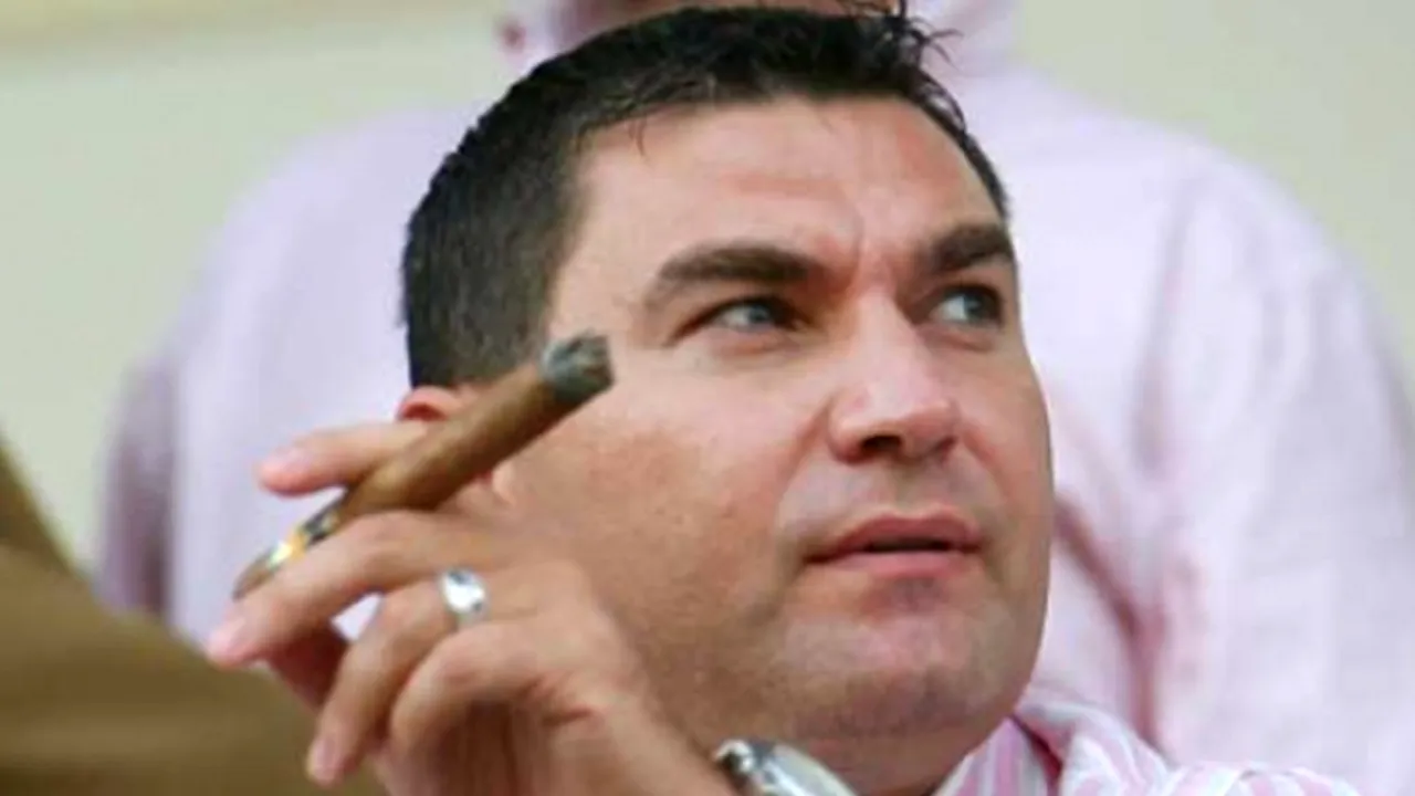 Patru cărți pentru Cristi Borcea