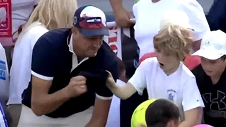SCANDAL la US Open, după gestul controversat al unui milionar polonez: A smuls din mâinile unui copil o șapcă primită de la un jucător de tenis