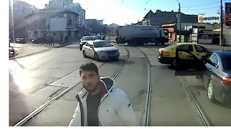 Cine este șoferul BMW-ului implicat într-un scandal cu un vatman în Capitală