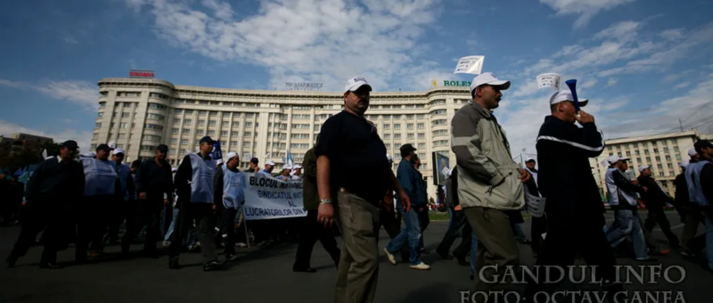 Sindicaliștii din administrația publică amenință cu grevă generală de o zi